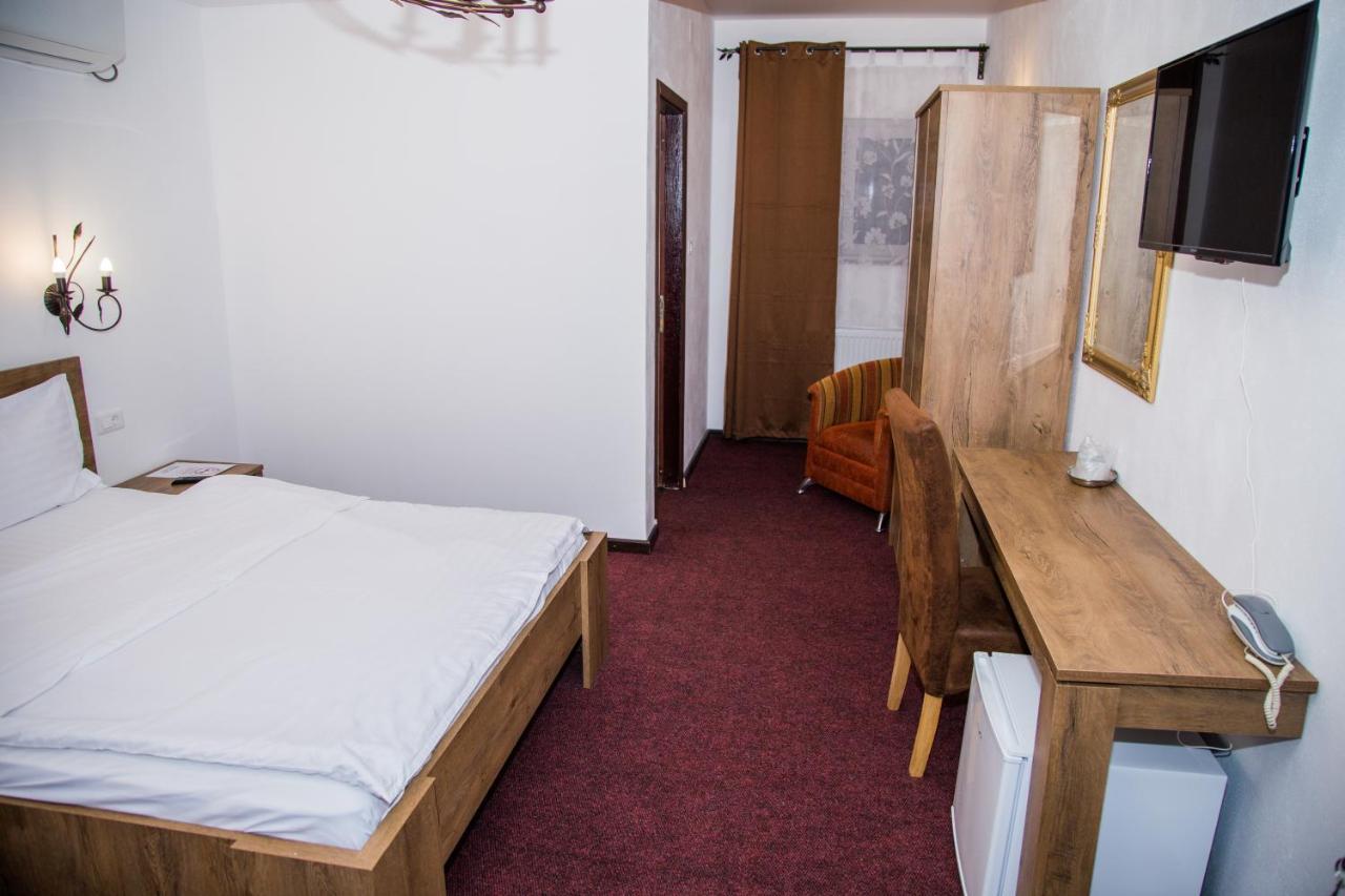 Motel Davios 塔古玖 外观 照片