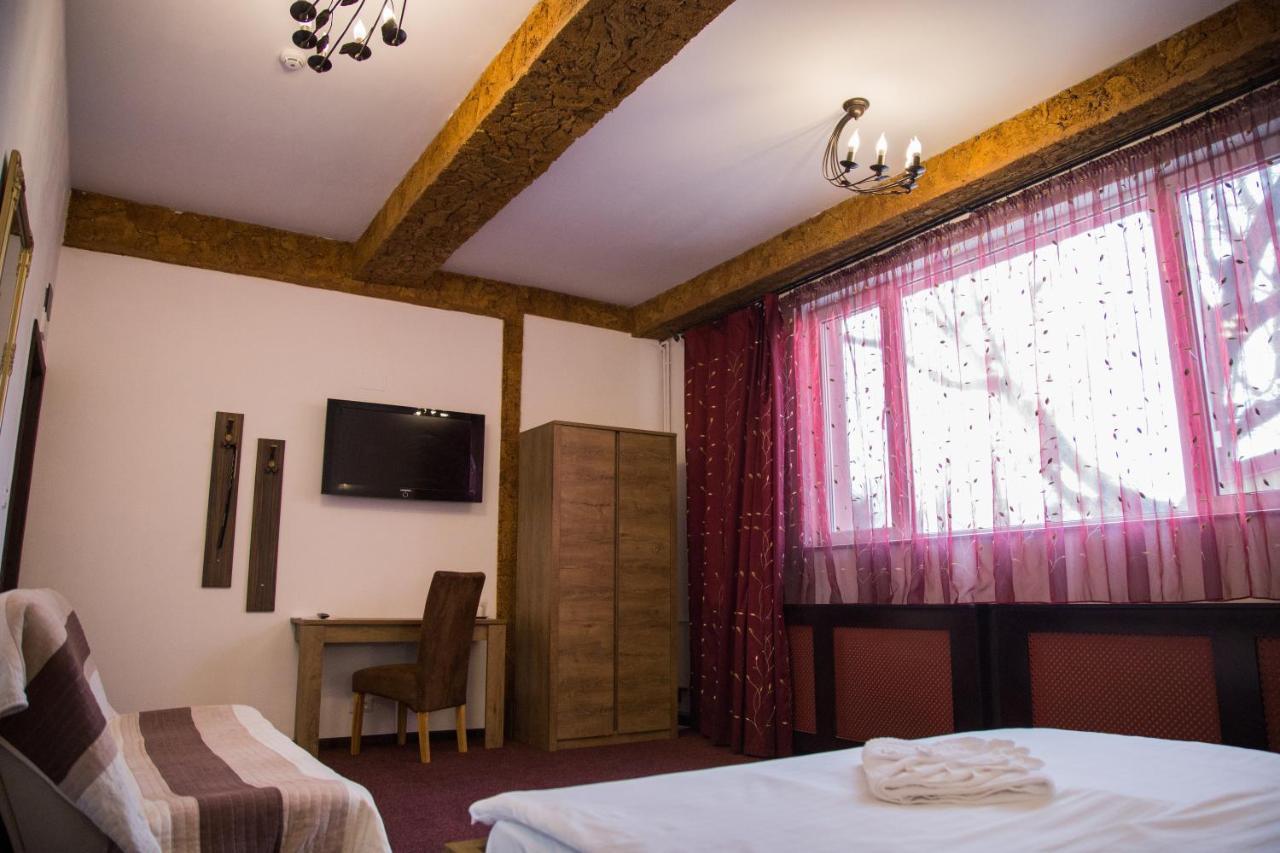 Motel Davios 塔古玖 外观 照片