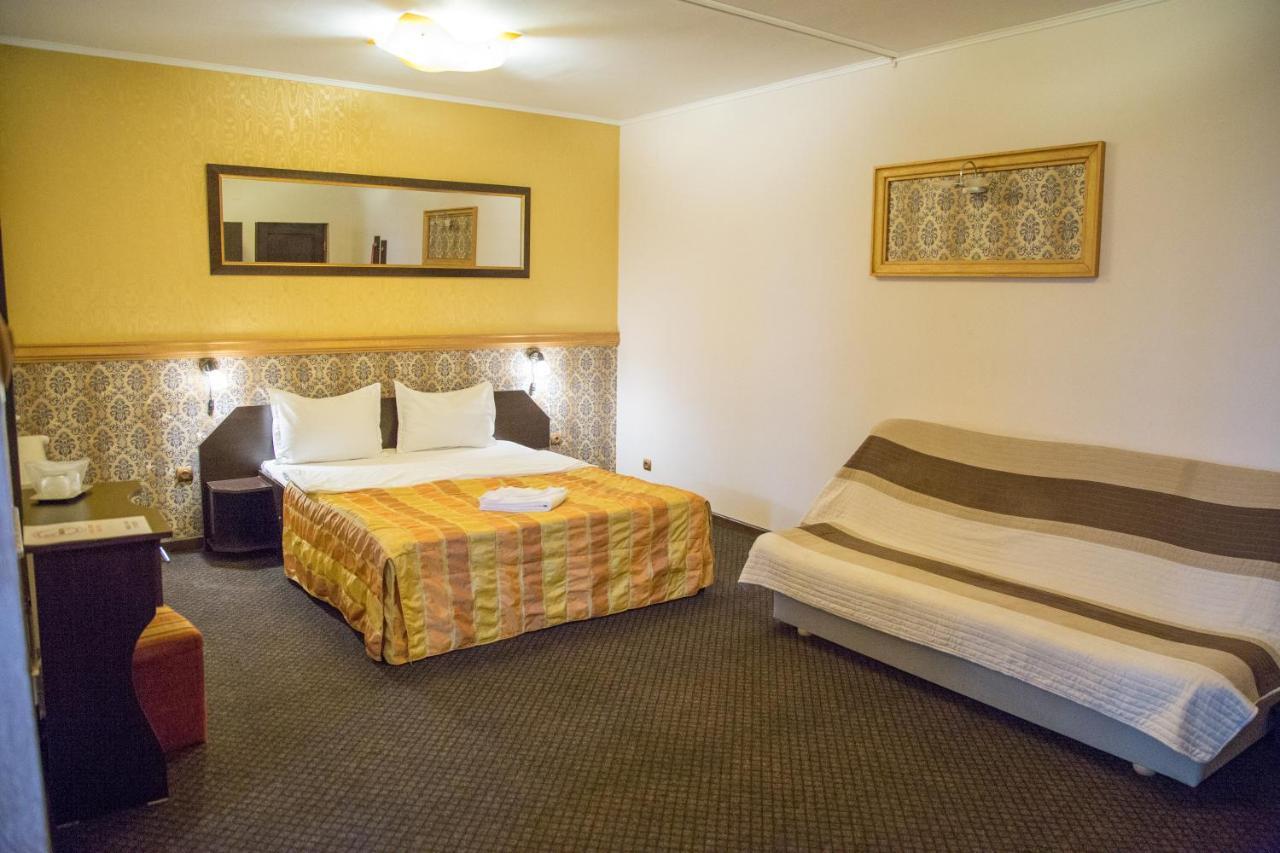Motel Davios 塔古玖 外观 照片